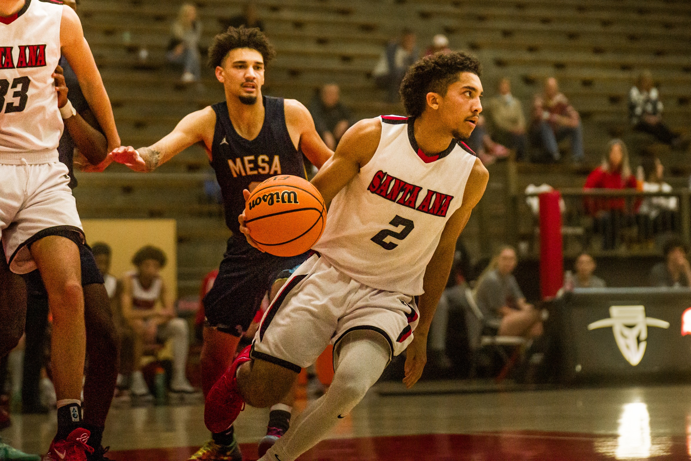 Dons Use Balanced Attack to Defeat San Diego Mesa, 72-62