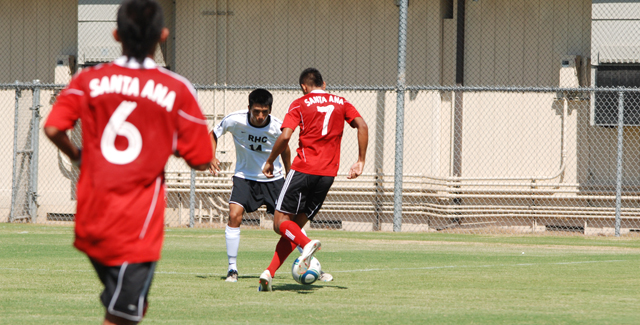 Ivan Orozco (7) takes on a Rio Hondo defender moments before scoring on a pass from Uriel Rebollar in the Dons 2-0 win.