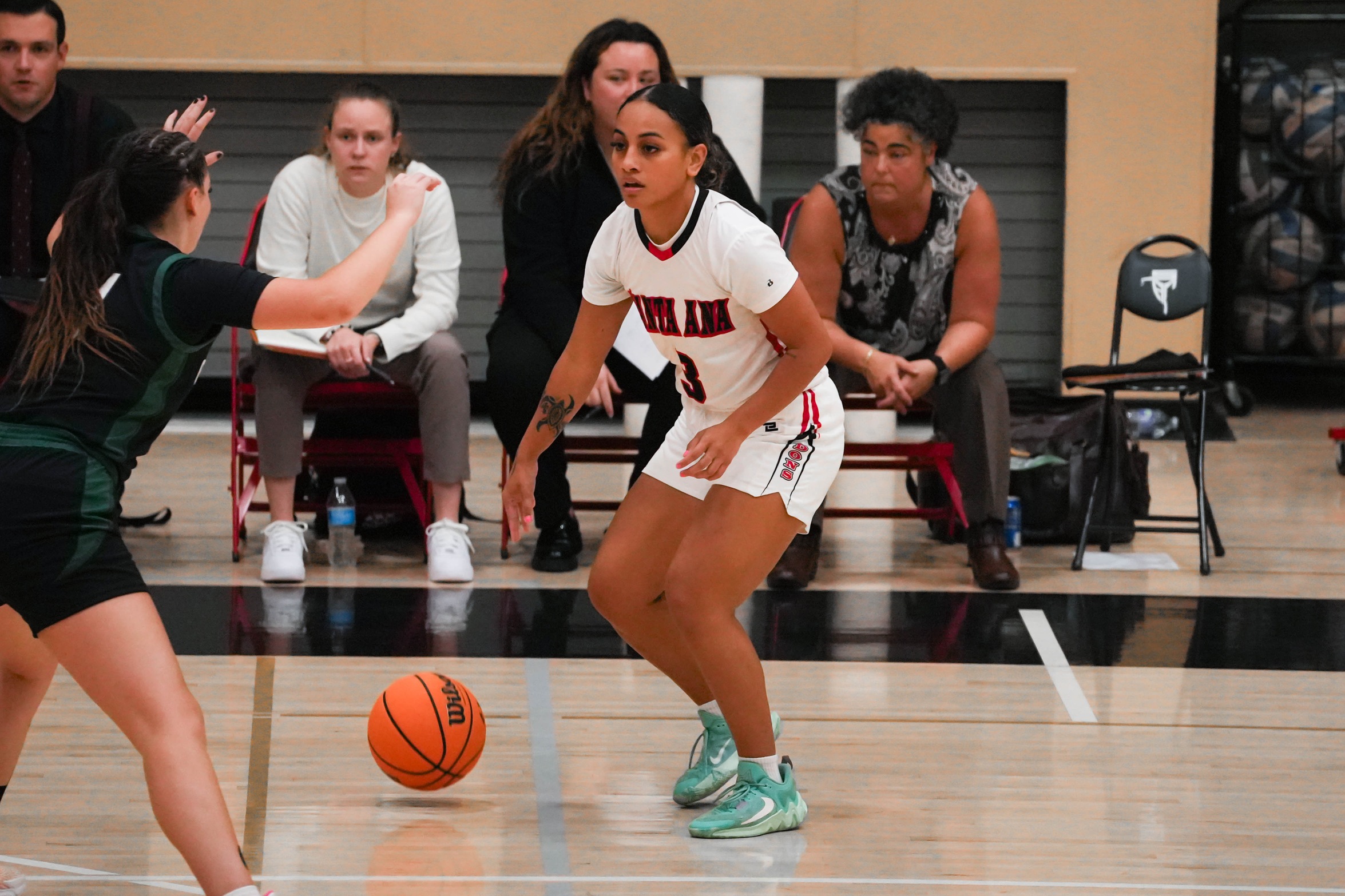 SAC Women’s Basketball Stays Undefeated with 71-50 Rout of Grossmont