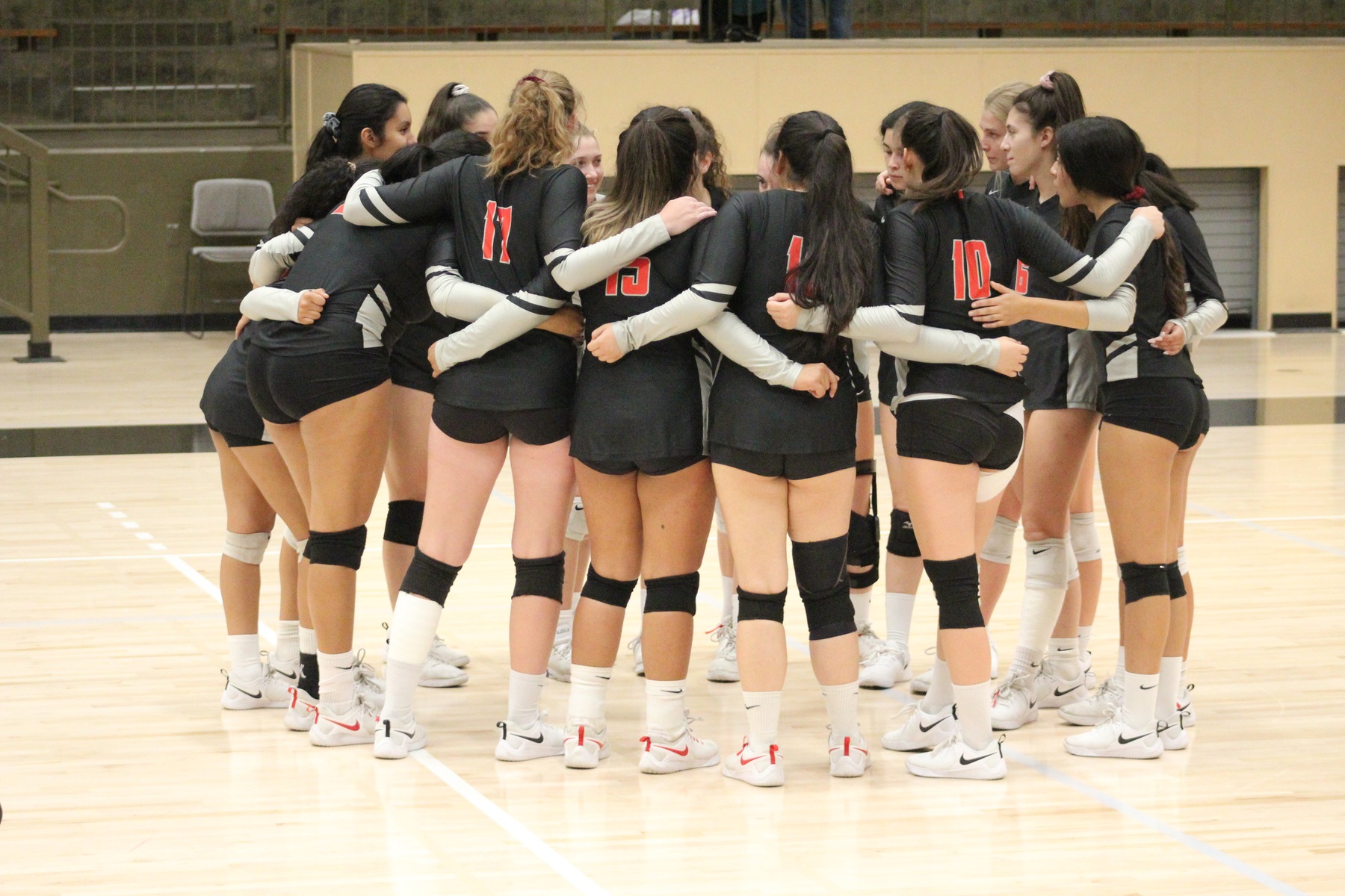 Dons Fall in Three to Golden West