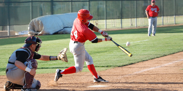 Bats Come Alive as Dons Defeat Saddleback College 10-6