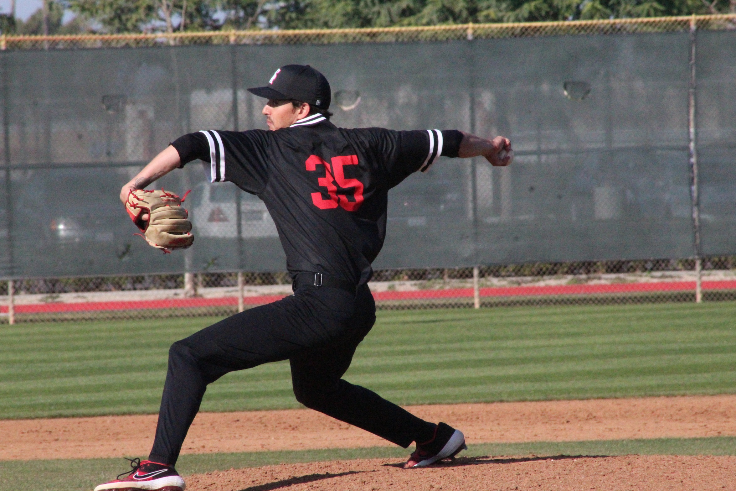 Lopez Comes Up Clutch While Samuels Finishes Strong in 5-4 Win Over GWC