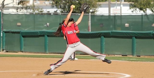 Lindsey Esparza delivers a pitch in the Dons shutout victory over Saddleback College. Esparza improved to 5-0 on the season with the win. (Photo courtesy of Tony McAndrew)