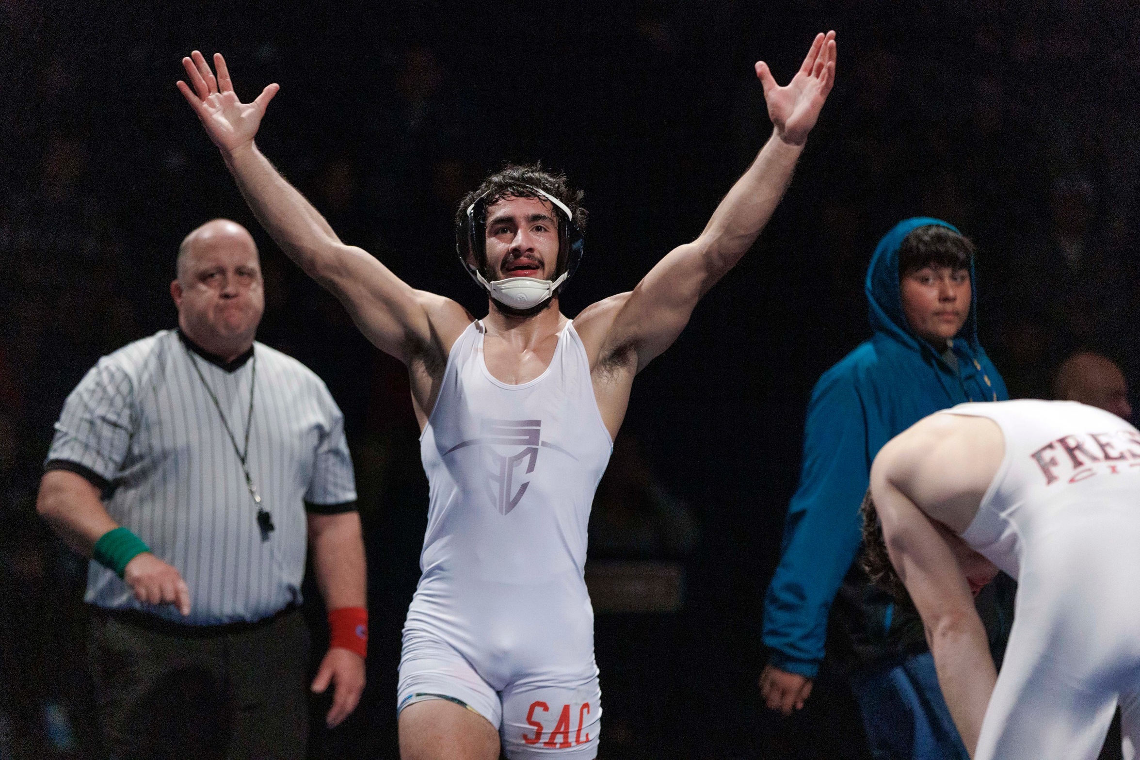 Kaveh Pulls Off an Upset, Becomes 30th State Champion in SAC Men’s Wrestling History