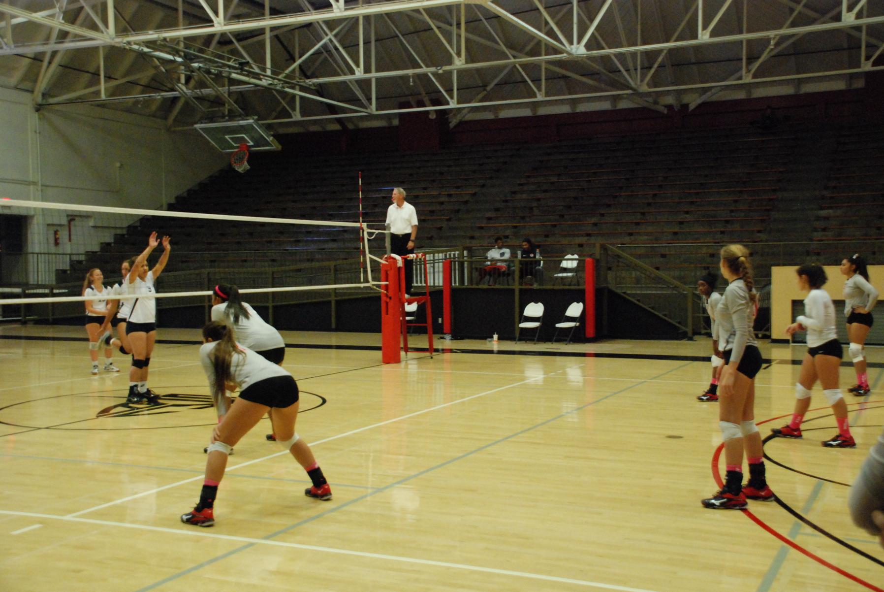 Santa Ana College Volleyball Takes Orange Coast to Five Sets